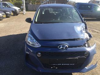 Voiture accidenté Hyundai I-10 1.0i i-Drive 2018/1