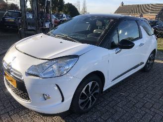 Avarii autoturisme Citroën DS3 DS3 1.6 e-HDi So Chic 2012/5