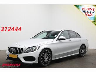 Schadeauto Mercedes C-klasse 300 Prestige AMG ACC Navi Clima Leder SHZ Camera PDC Bluetooth 2017/8