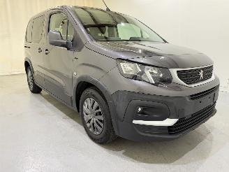 Avarii autoturisme Peugeot Rifter MPV 1.2 PureTech 110 Style 2021/3