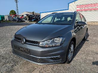 disassembly passenger cars Volkswagen Golf 1.0 TSI 2017/11