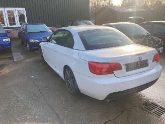 Démontage voiture BMW 3-serie 330 I cabrio 2011/2