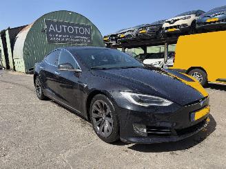 uszkodzony samochody osobowe Tesla Model S 75D 245KW Clima Navi Pano 360 Camera NAP 2018/12