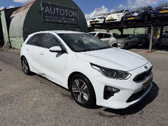  Kia Ceed 1.0 T-GDI 88KW Clima Navi Led Xenon Camera DynamicPlusLine NAP 2019/6