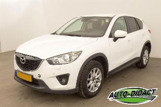 Vaurioauto  passenger cars Mazda CX-5 2.2D TS+ Motorschade Lease Pack 2WD 2013/1