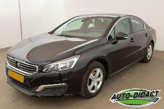 uszkodzony samochody osobowe Peugeot 508 1.6 e-THP Clima Navi Blue Lease Executive 2015/12