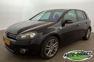 Schadeauto Volkswagen Golf 1.4 TSI Highline 2010/9