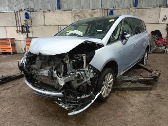 Dezmembrări autoturisme Opel Zafira Zafira Tourer (P12) MPV 1.6 CDTI 16V ecoFLEX 136 (B16DTH) [100kW]  (02=
-2013/05-2016) 2015/12