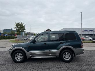 krockskadad bil auto Mitsubishi Pajero 3.2 Di-D GLX  4x4 AIRCO 2004/7
