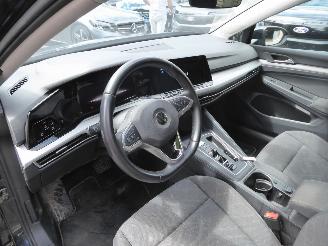 Volkswagen Golf Variant Life picture 9
