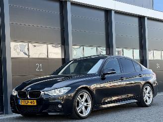 damaged passenger cars BMW 3-serie 330d M-Pakket Head-Up Dak Leer 2013/6