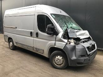 demontáž osobní automobily Peugeot Boxer (U9) Van 2012 2.2 HDi 130 Euro 5 Bestel  Diesel 2.198cc 96kW (131pk) FWD 2012/1