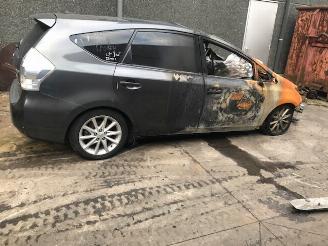 rozbiórka samochody osobowe Toyota Prius BENZINE- ELECTRISCH- HYBRIDE - 1800CC - AUTOMAAT 2014/1