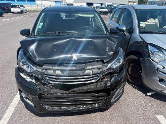 uszkodzony samochody osobowe Peugeot 108  2015/8